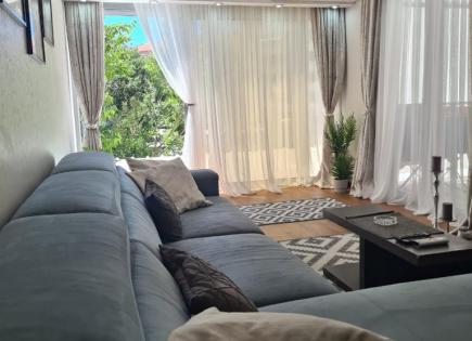 Apartamento para 300 000 euro en Budva, Montenegro