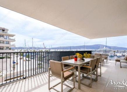 Appartamenti per 2 520 000 euro a Tivat, Montenegro
