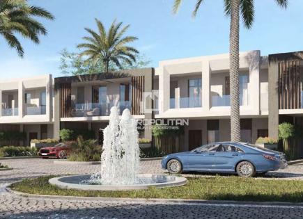 Townhouse for 421 003 euro in Dubai, UAE