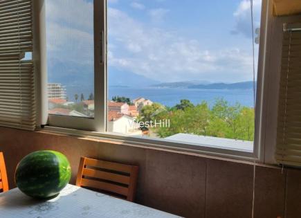 Apartamento para 106 000 euro en Baosici, Montenegro