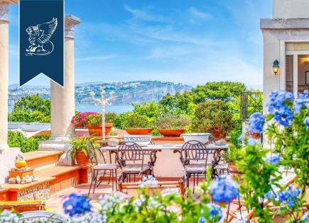 Villa a Napoli, Italia (prezzo su richiesta)