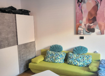 Flat for 235 000 euro in Koper, Slovenia