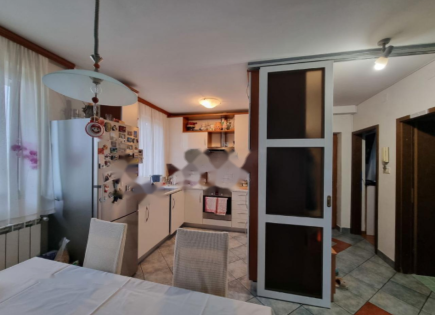 Piso para 220 000 euro en Koper, Eslovenia