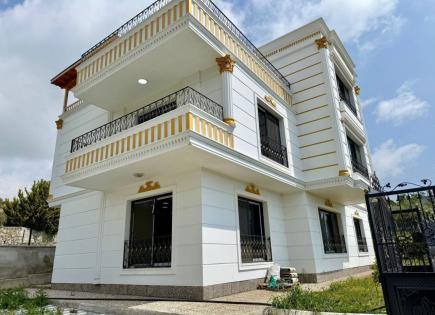 Villa for 700 000 euro in Mersin, Turkey