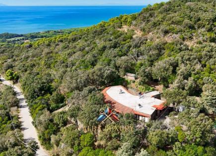 Villa para 1 800 000 euro en Castiglione della Pescaia, Italia