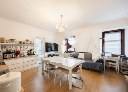 Haus für 990 000 euro in Ljubljana, Slowenien
