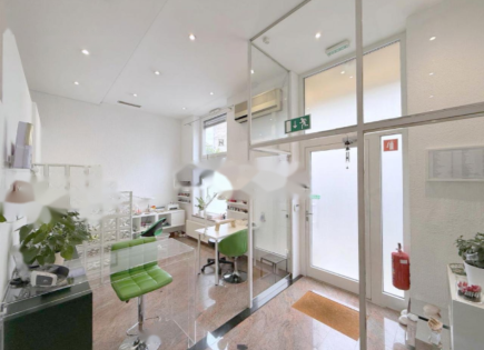 Ufficio per 325 000 euro a Lubiana, Slovenia