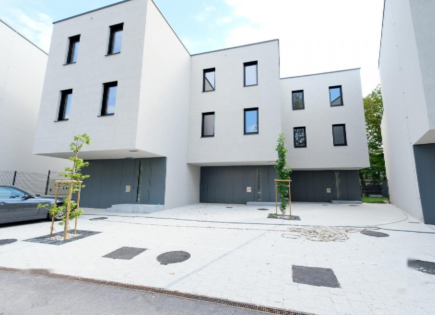 Maison pour 545 000 Euro à Ljubljana, Slovénie