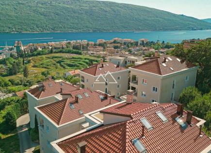 Appartement pour 450 000 Euro à Dénovici, Monténégro