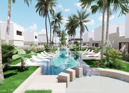 Penthouse for 350 000 euro in Los Alcazares, Spain