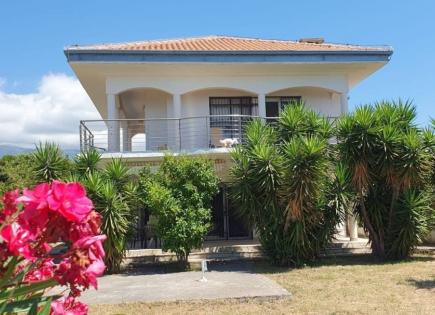 Casa para 2 000 euro por mes en Krimovica, Montenegro