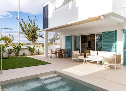 Bungalow per 380 000 euro a Pilar de la Horadada, Spagna