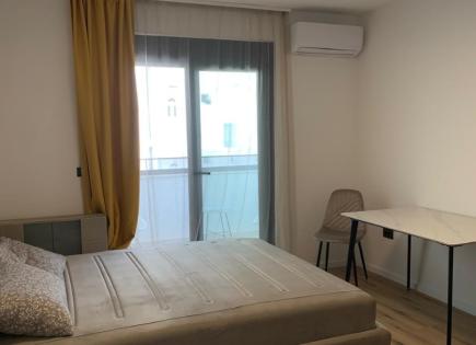 Piso para 75 000 euro en Dobra Voda, Montenegro