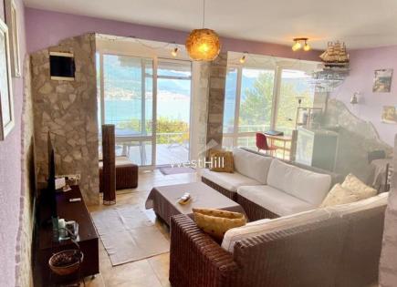 Apartment für 210 000 euro in Njivice, Montenegro