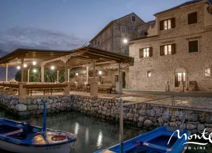 Hotel para 2 500 000 euro en Prcanj, Montenegro