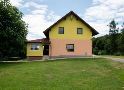 Granja para 800 000 euro en Trebnje, Eslovenia