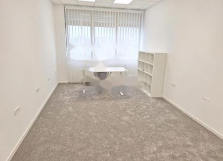 Oficina para 52 650 euro en Liubliana, Eslovenia