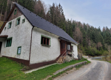 Azienda agricola per 148 000 euro a Cerknica, Slovenia