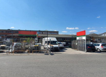 Bureau pour 2 500 000 Euro à Ljubljana, Slovénie