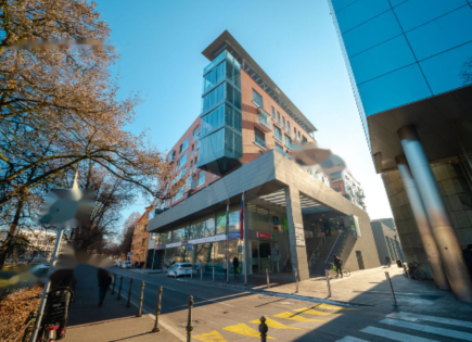 Bureau pour 1 600 000 Euro à Ljubljana, Slovénie