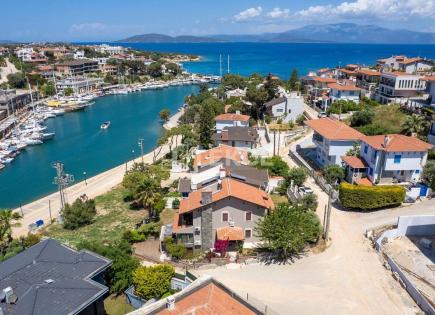 Villa para 1 185 000 euro en Cesme, Turquia