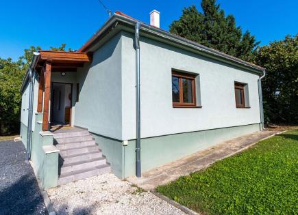 Haus für 358 717 euro in Keszthely, Ungarn