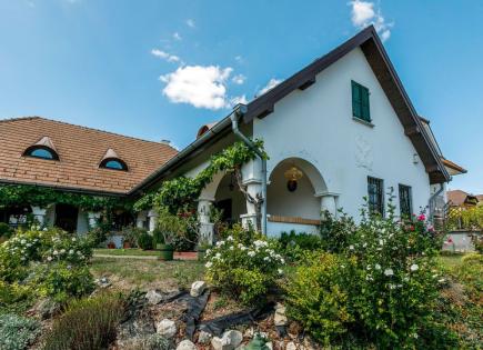 Haus für 479 487 euro in Gyenesdias, Ungarn