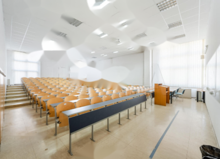 Bureau pour 532 000 Euro à Ljubljana, Slovénie