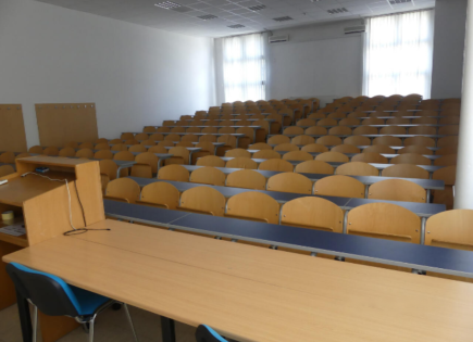 Ufficio per 443 125 euro a Lubiana, Slovenia