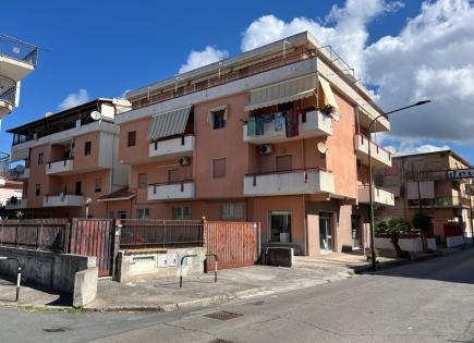 Piso para 67 000 euro en Scalea, Italia