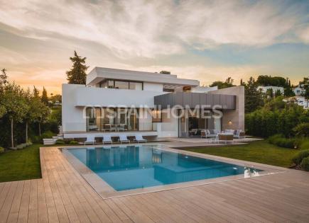 Villa para 2 395 000 euro en Estepona, España