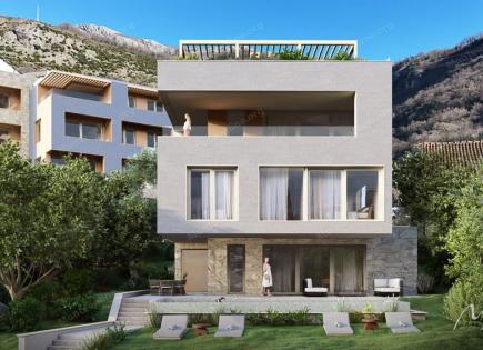 Villa für 1 155 000 euro in Przno, Montenegro