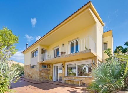 Casa para 485 000 euro en la Costa Brava, España