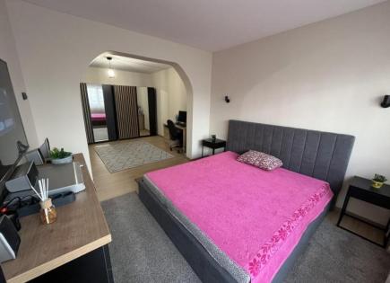 Flat for 215 000 euro in Bar, Montenegro
