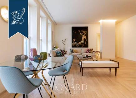 Apartment for 4 190 000 euro in Milan, Italy