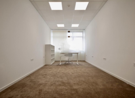 Office for 54 600 euro in Ljubljana, Slovenia
