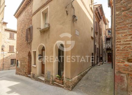 Apartment for 350 000 euro in Torrita di Siena, Italy