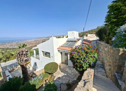 Villa for 807 000 euro in Paphos, Cyprus