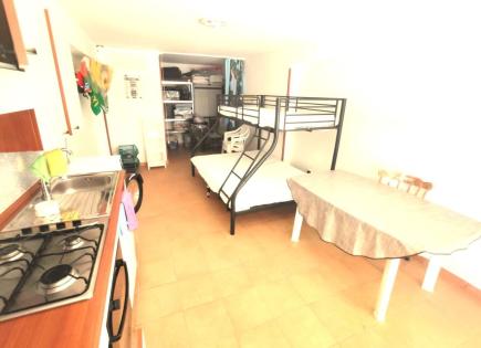 Piso para 27 000 euro en Scalea, Italia