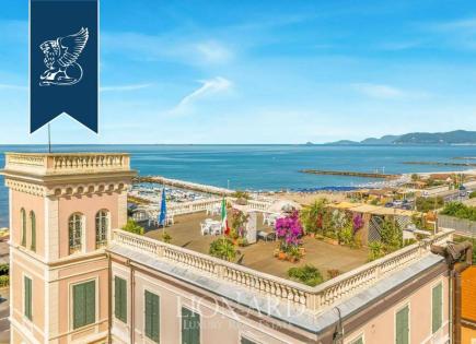 Hotel in Massa, Italien (preis auf Anfrage)