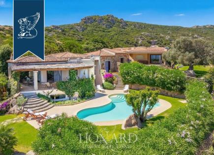 Villa in Porto Cervo, Italy (price on request)