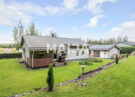 Maison pour 269 000 Euro à Loppi, Finlande