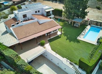 Villa per 1 150 000 euro a Paphos, Cipro