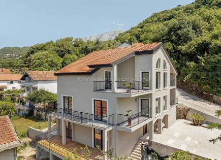Flat for 189 000 euro in Herceg-Novi, Montenegro