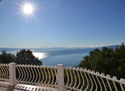 Villa para 1 550 000 euro en Bregi, Croacia