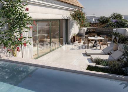 Appartamenti per 746 000 euro a Estepona, Spagna