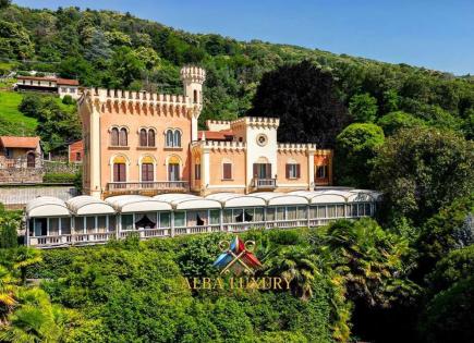 Villa para 8 000 000 euro en Lesa, Italia