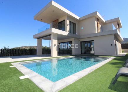 Villa per 870 000 euro in Spagna