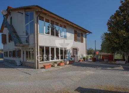 Villa pour 220 000 Euro à Castiglione del Lago, Italie