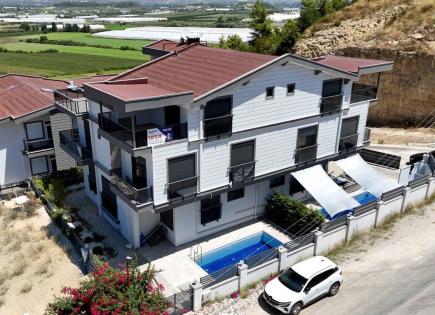 Villa for 325 000 euro in Side, Turkey